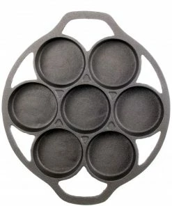 Cajun Classic 7 Hole Cast Iron Biscuit Pan